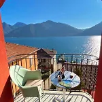 View Golden Triangle Acquaseria