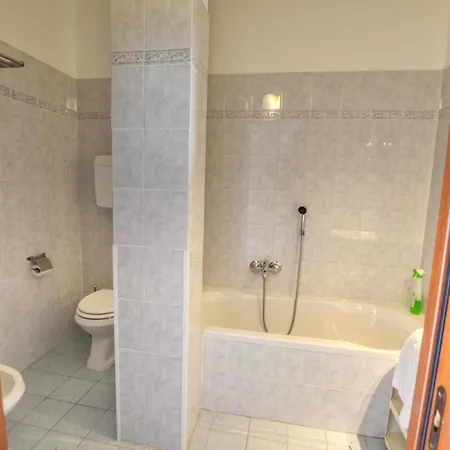 Apartman View Golden Triangle *